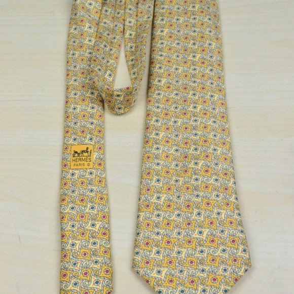 Hermes Yellow Blue Red Circular Whimsical tie - Picture 2 of 6